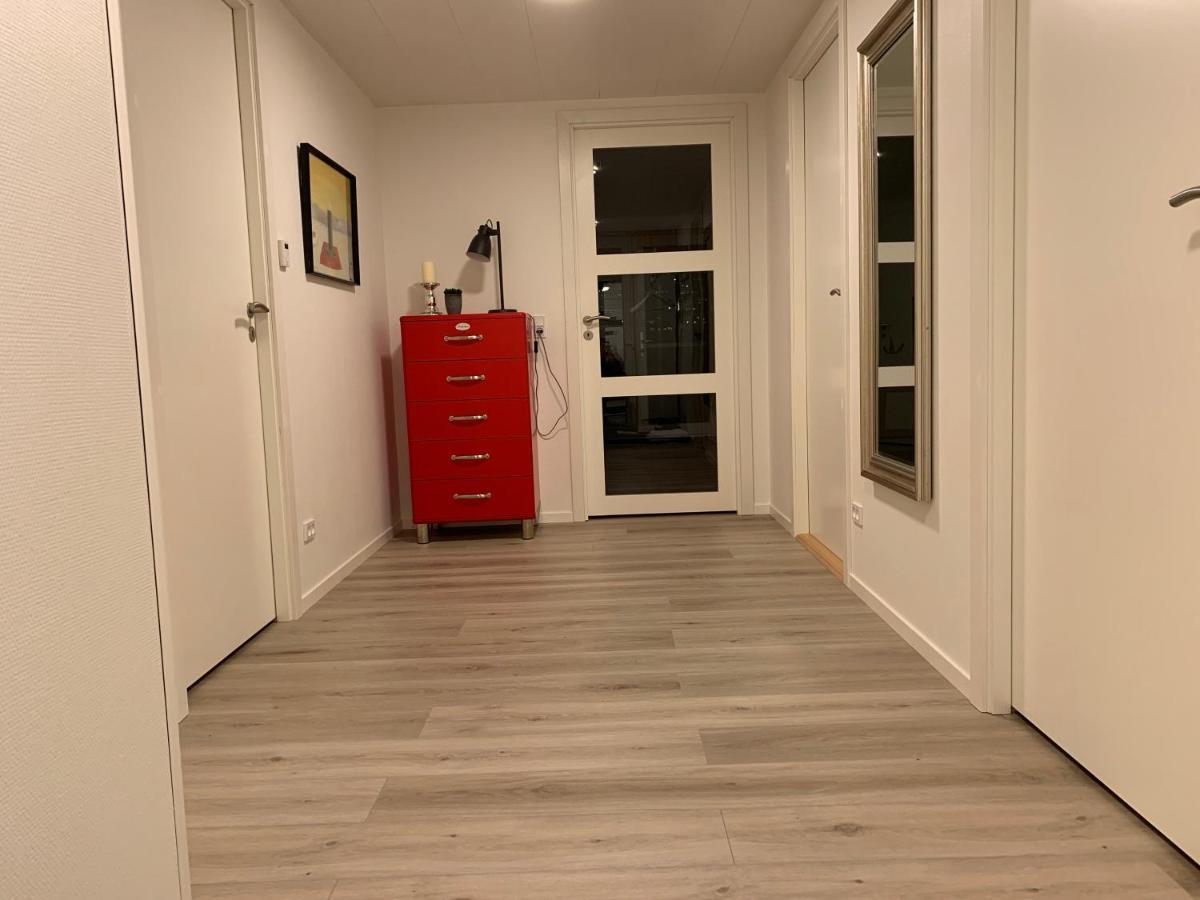 Spacious Apartment On N.P.Gota 8A, Klaksvik Exterior photo